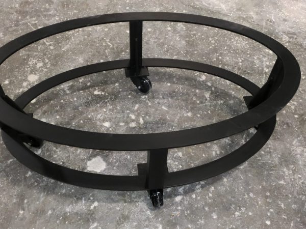 base tavolino in ferro verniciato con ruote